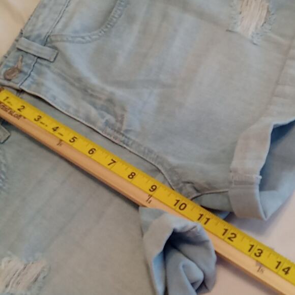 YMI Dream Women's lite washed denim distressed cuffed Large Shorts. FESTIVAL - Picture 7 of 8